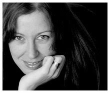 Adriana Domínguez Joins Full Circle Literary
